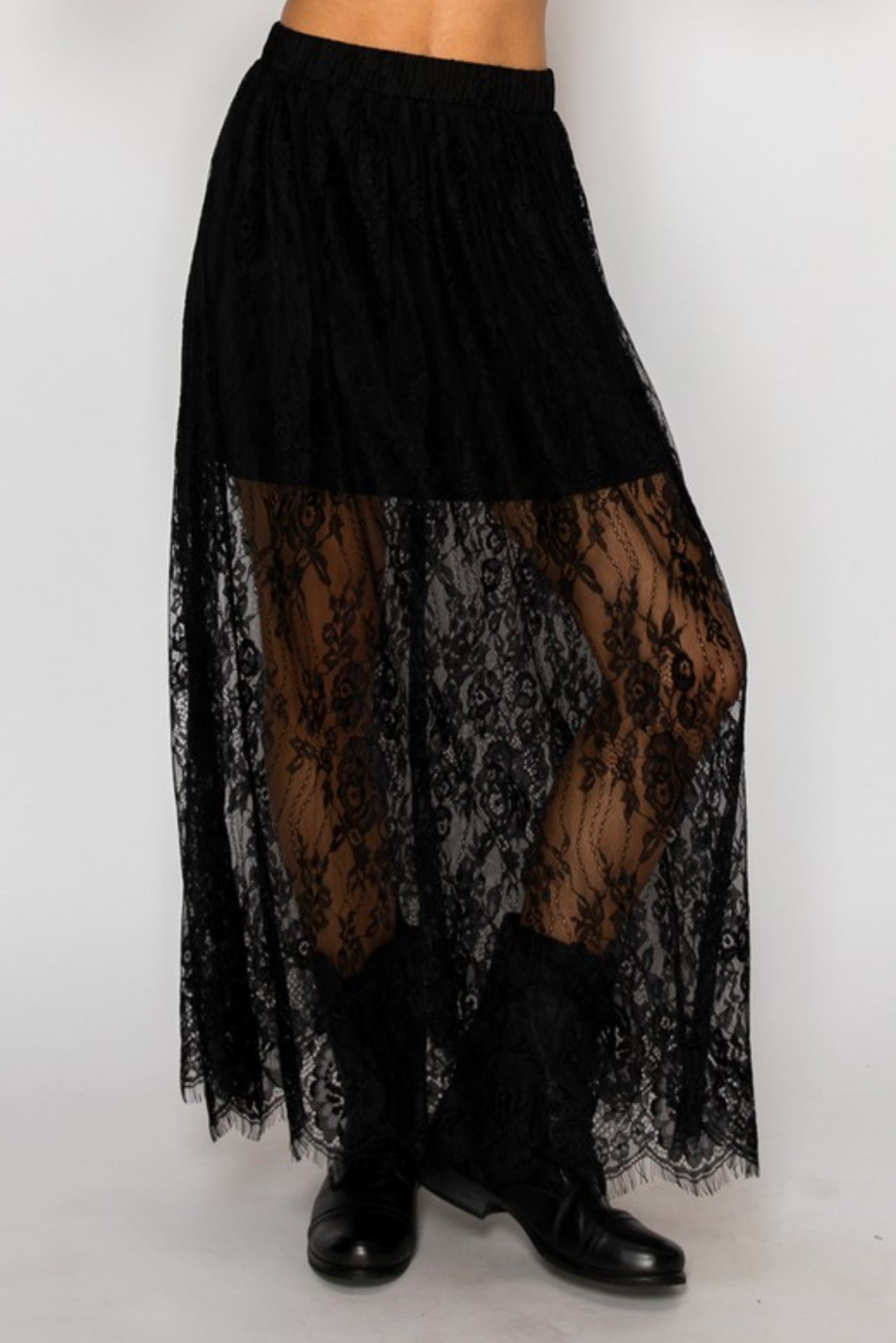Lace skirt