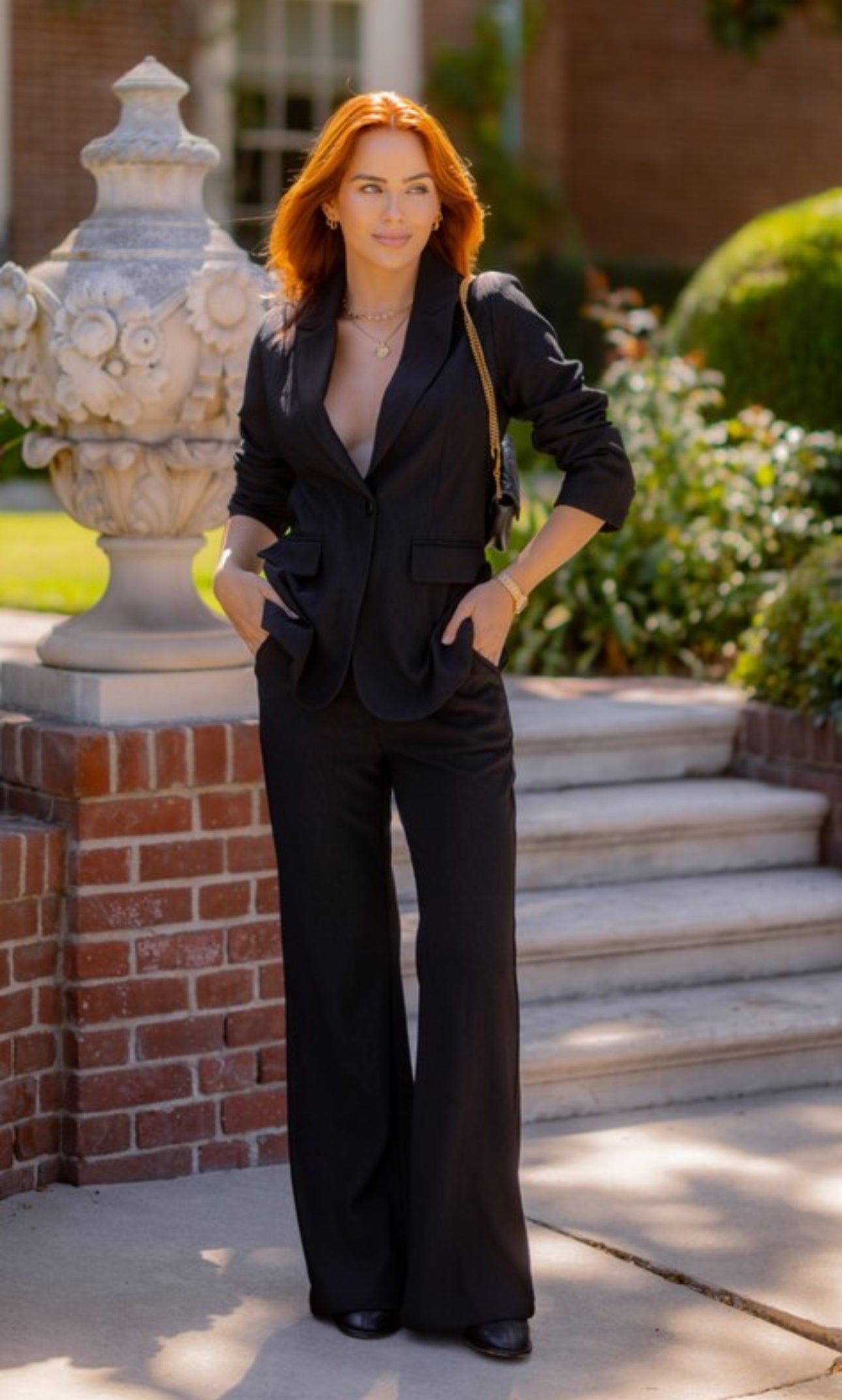 Pants suit