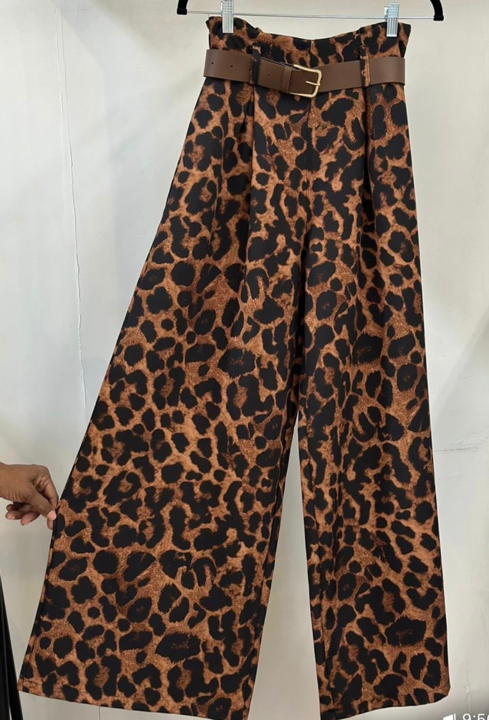 Leopard print pant