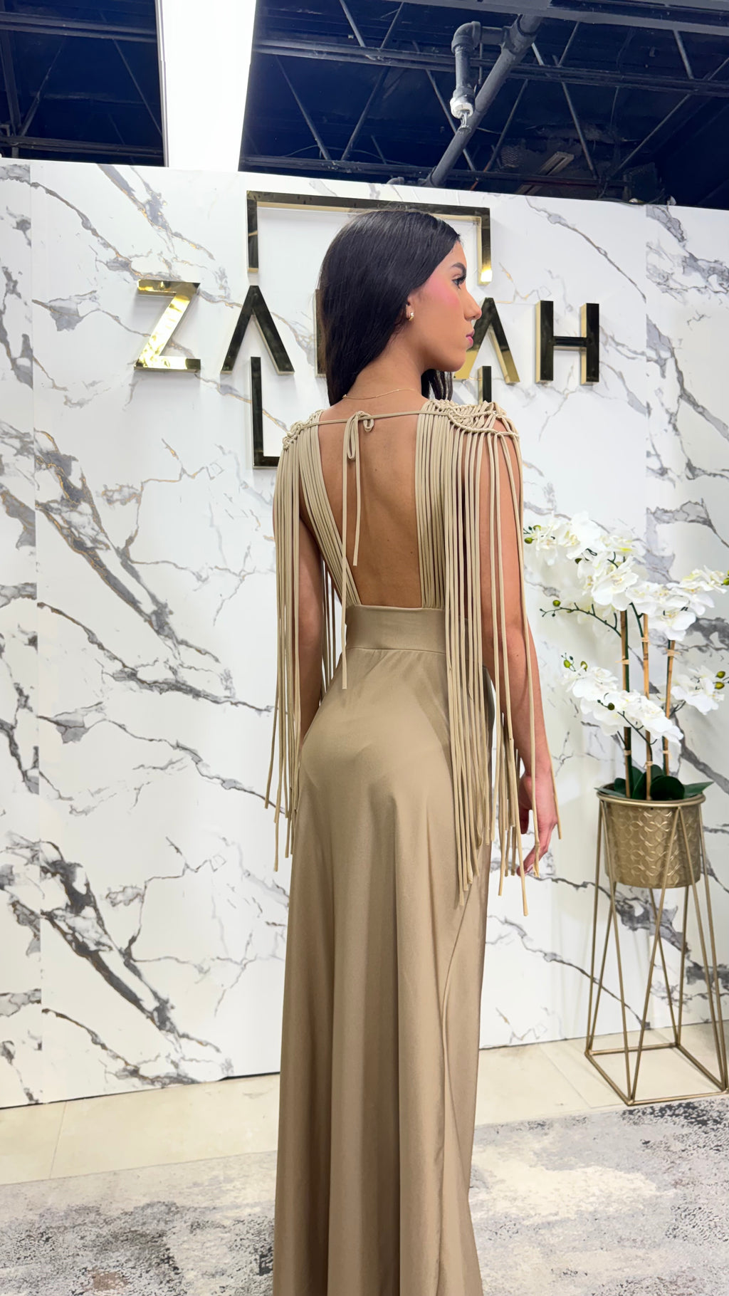 GOLD DRESS WHIT CROCHET